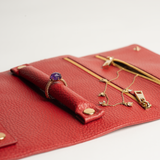 Astuccio porta gioie/gioielli in pelle martellata colore rosso Aut Aut Studio – vista interna