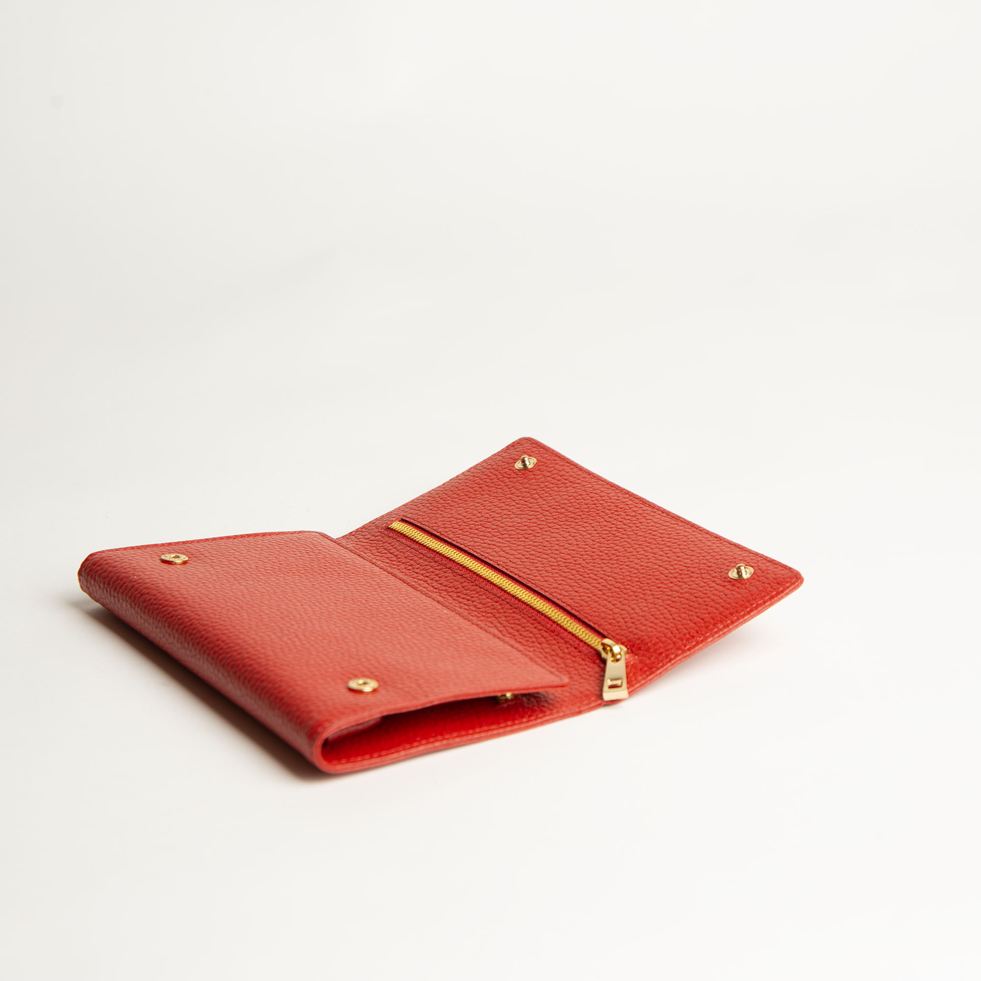 Astuccio porta gioie/gioielli in pelle martellata colore rosso Aut Aut Studio – vista interna