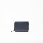 Portafoglio in pelle saffiano colore blu navy artigianale donna protezione RFID Aut Aut Studio – vista frontale