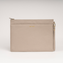 Load image into Gallery viewer, LEATHER WRISTLET POCHETTE