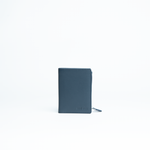 Tasconcino porta carte in pelle liscia colore blu Navy Aut Aut Studio – vista frontale