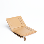 Tasconcino porta carte in pelle liscia colore sabbia Aut Aut Studio – vista laterale