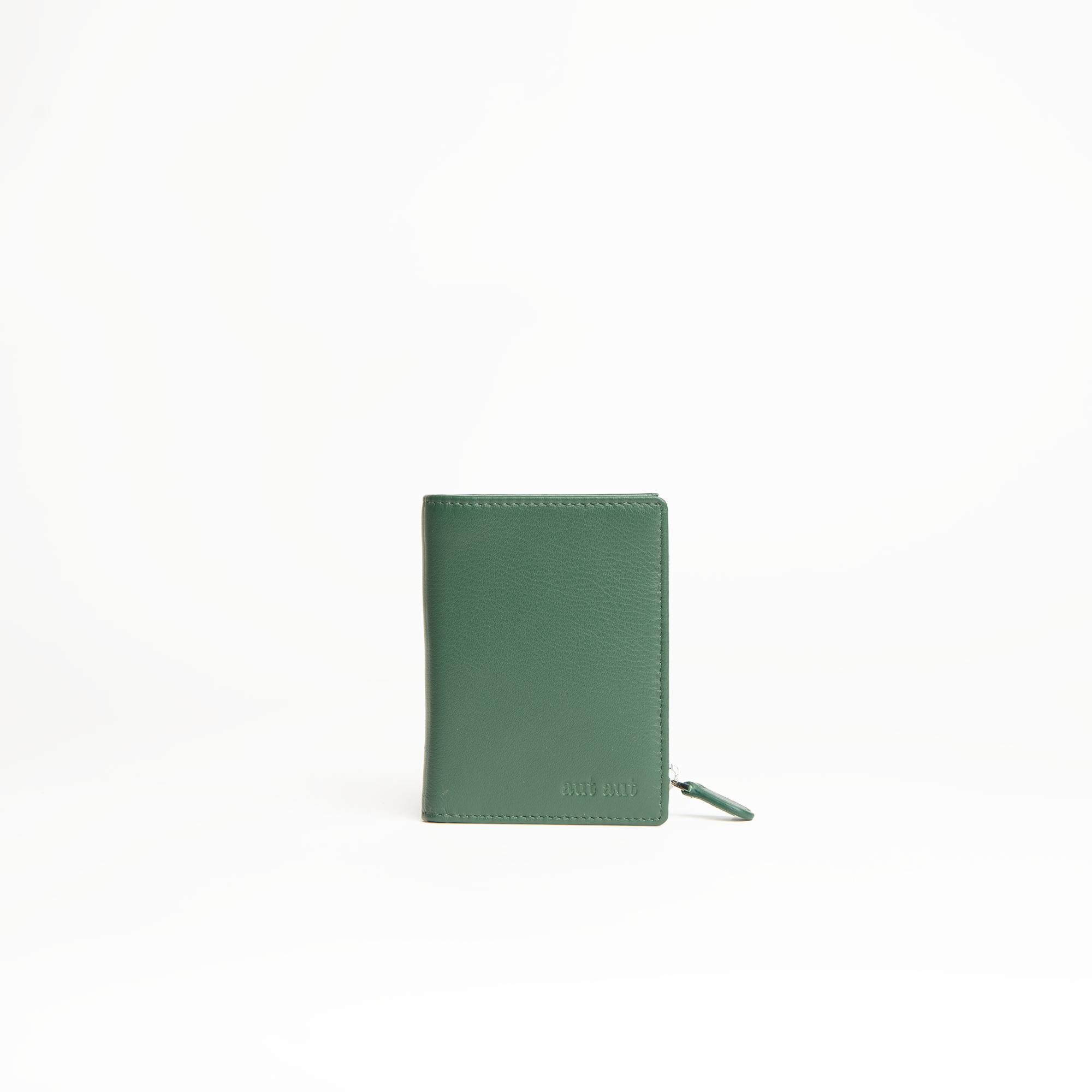 Tasconcino porta carte in pelle liscia colore verde bosco Aut Aut Studio – vista frontale