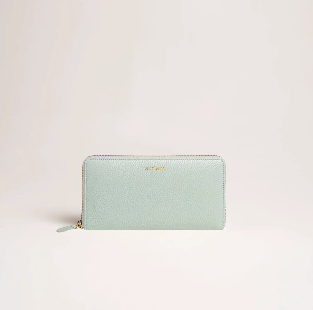 Portafoglio maxi zip around in pelle martellata menta logo dorato MILANO #365 - AUT AUT