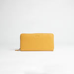 Portafoglio maxi zip around in pelle martellata colore senape artigianale Aut Aut Studio – vista frontale