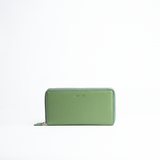 Portafoglio maxi 2-zip around in pelle martellata colore verde salvia artigianale Aut Aut Studio – vista frontale