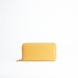 Portafoglio maxi 2-zip around in pelle martellata colore giallo senape artigianale Aut Aut Studio – vista frontale
