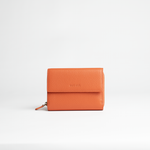 Portafoglio midi in pelle martellata colore arancio artigianale Aut Aut Studio – vista frontale