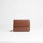 Portafoglio midi in pelle martellata colore camel artigianale Aut Aut Studio – vista frontale