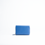 Portafoglio midi in pelle martellata colore blu elettrico artigianale Aut Aut Studio – vista frontale