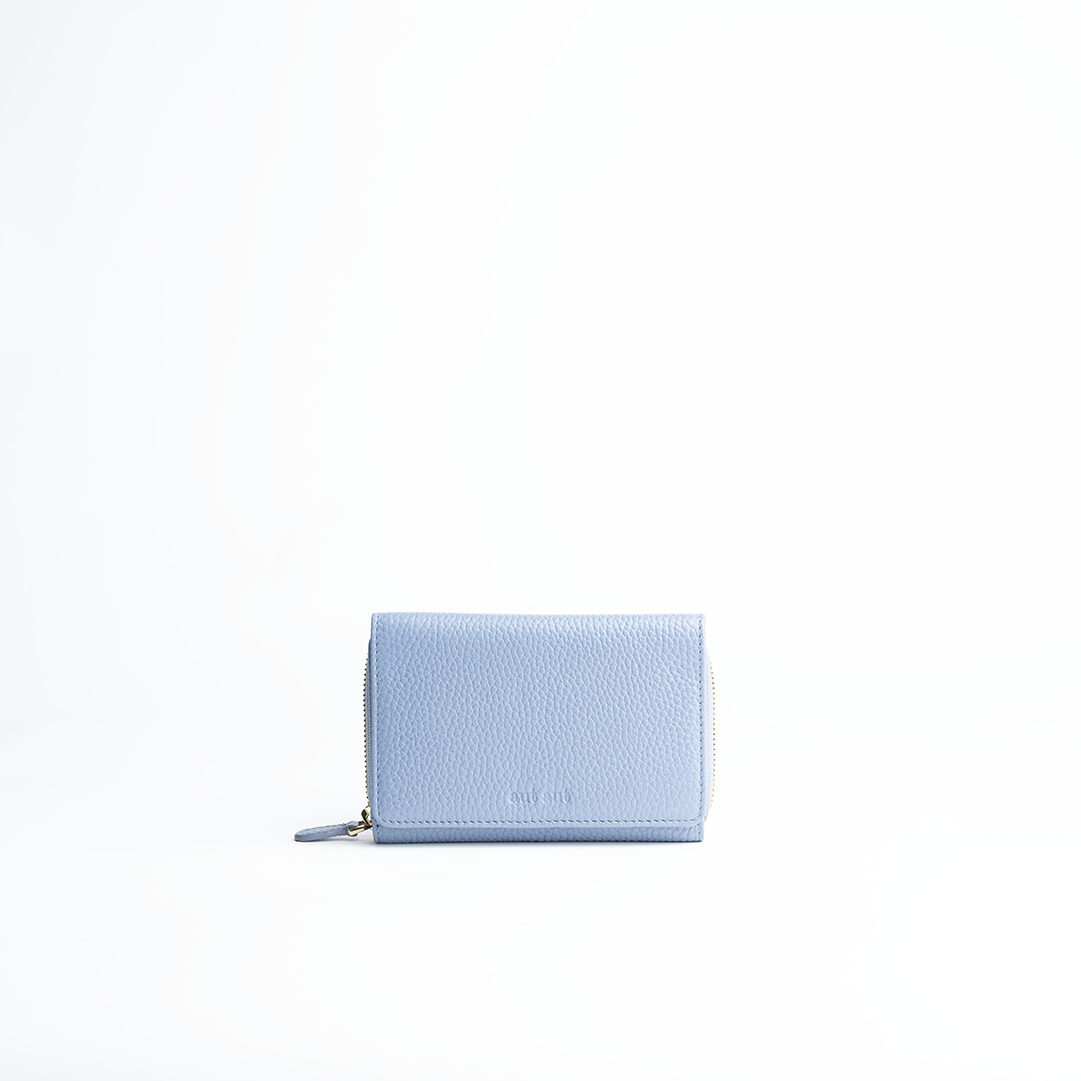 Portafoglio midi in pelle martellata colore glicine artigianale Aut Aut Studio – vista frontale