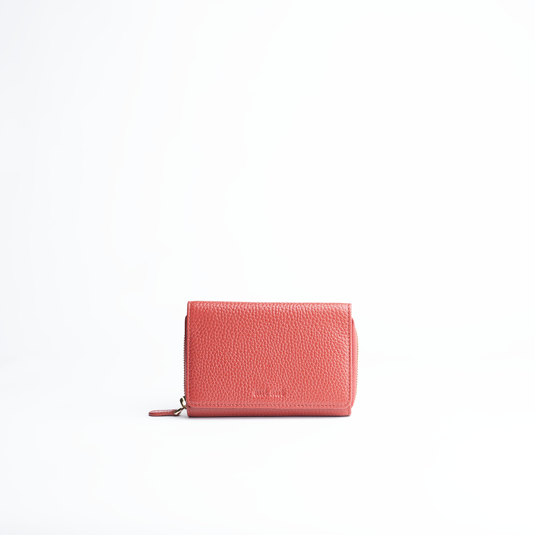 Portafoglio midi in pelle martellata colore rosso artigianale Aut Aut Studio – vista frontale