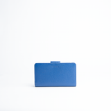 Portafoglio midi in pelle martellata colore blu elettrico artigianale Aut Aut Studio – vista frontale