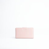 Portafoglio midi in pelle martellata colore rosa cipria artigianale Aut Aut Studio – vista frontale
