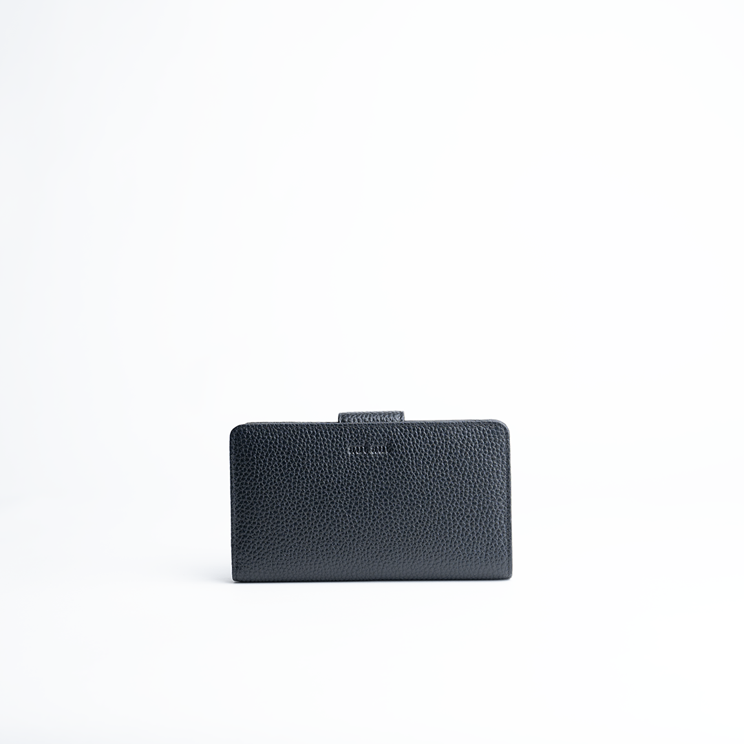 Portafoglio midi in pelle martellata colore nero artigianale Aut Aut Studio – vista frontale