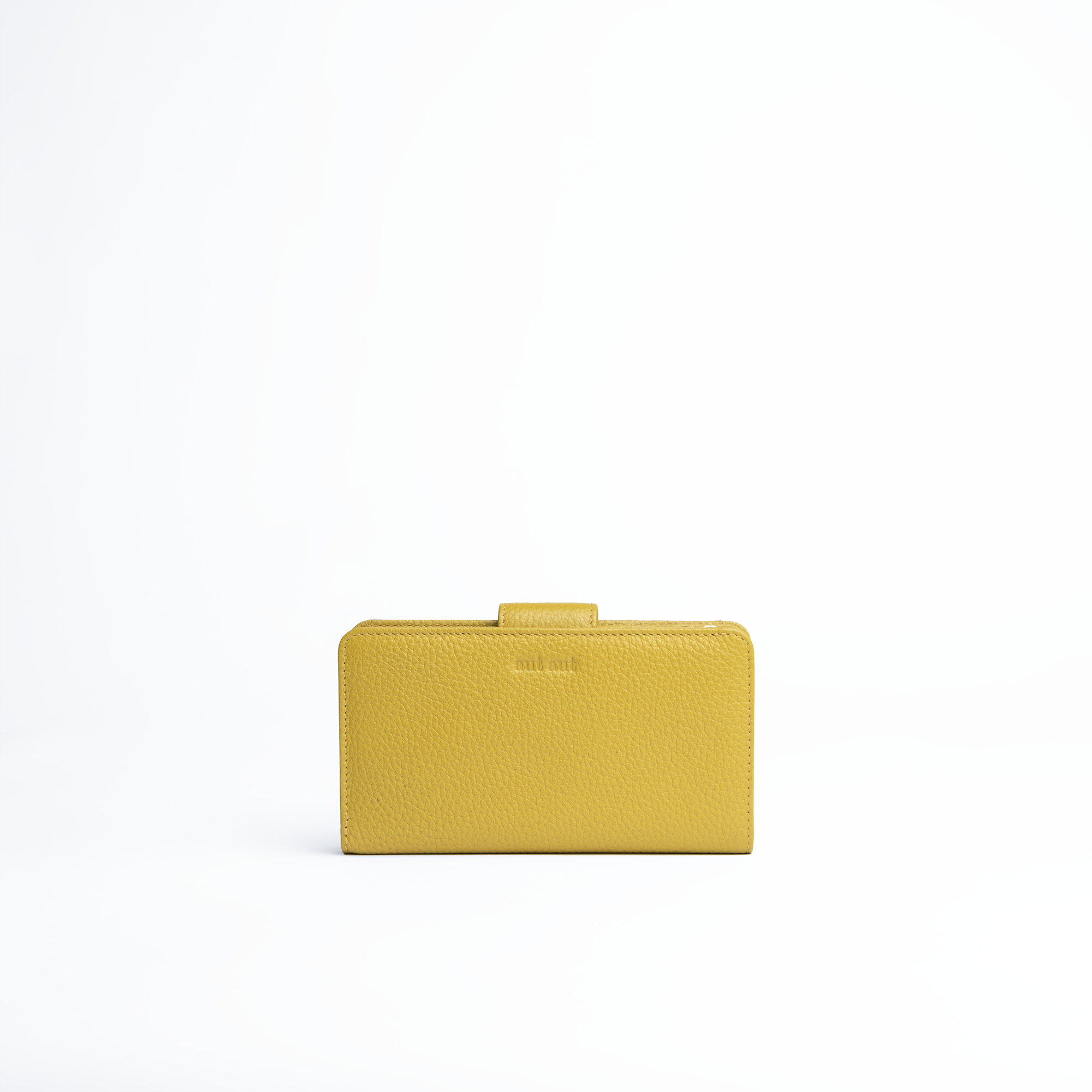 Portafoglio midi in pelle martellata colore verde oliva artigianale Aut Aut Studio – vista frontale