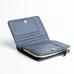 Portafoglio mini in pelle martellata colore blu navy artigianale Aut Aut Studio – vista interna
