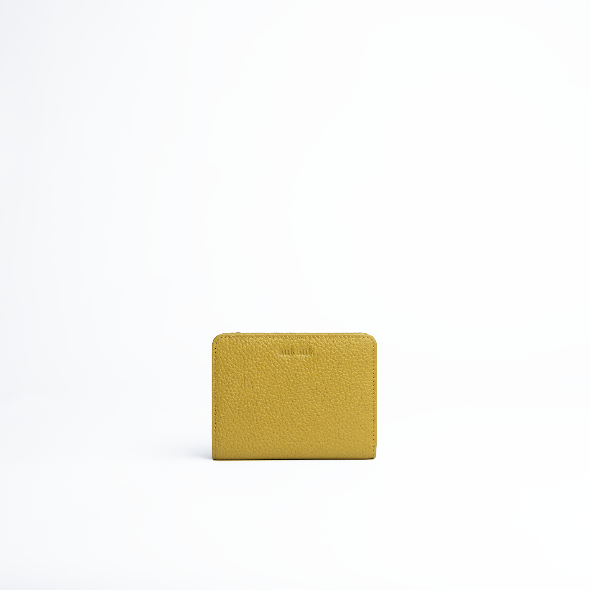 Portafoglio mini in pelle martellata colore verde oliva artigianale Aut Aut Studio – vista frontale