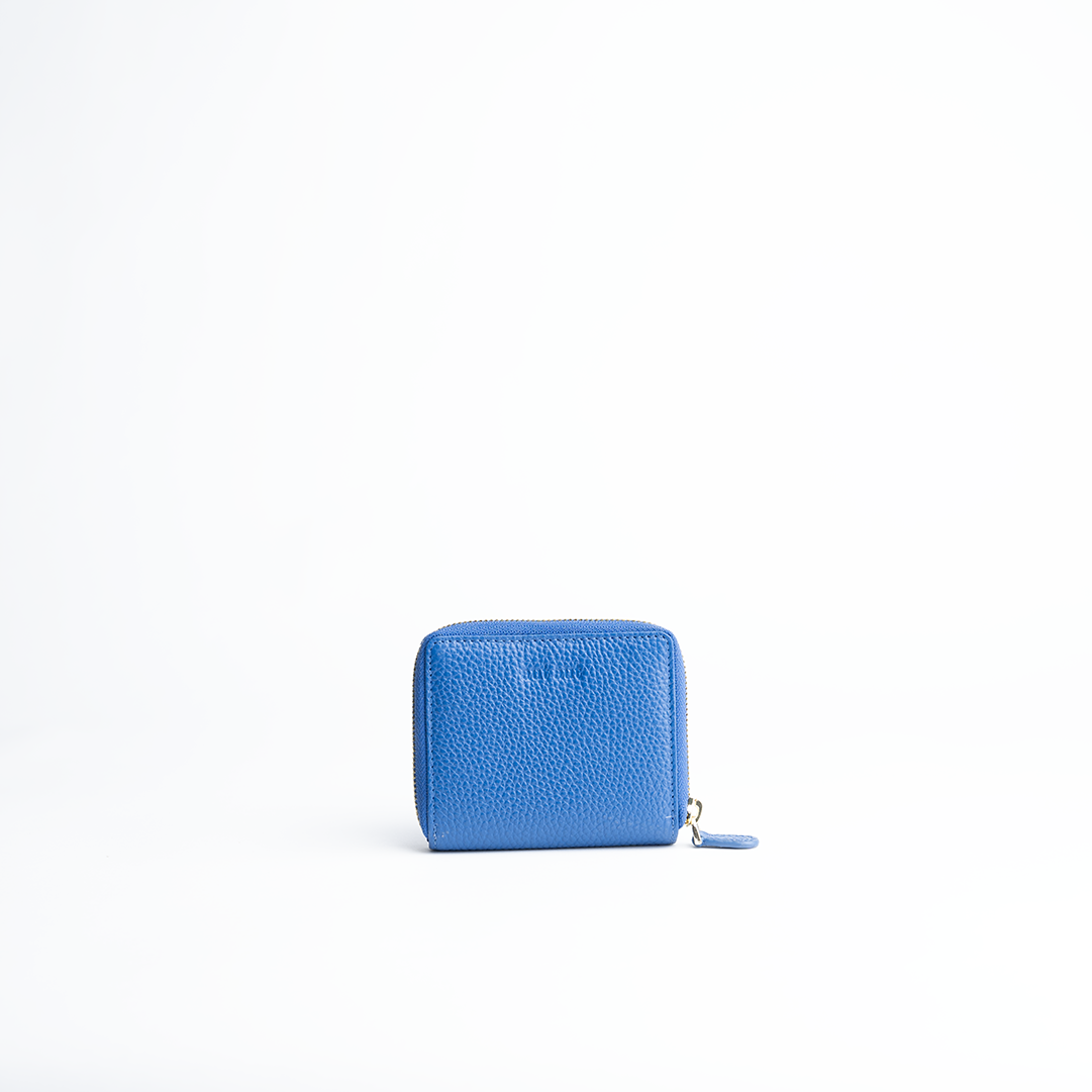 Portafoglio mini in pelle martellata colore blu elettrico artigianale Aut Aut Studio – vista frontale
