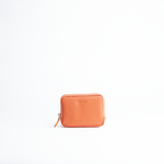 Portafoglio mini purse in pelle martellata colore arancio artigianale Aut Aut Studio – vista frontale