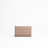 Portachiavi in pelle martellata colore latte artigianale Aut Aut Studio – vista frontale