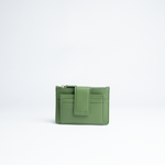 Porta carte mini in pelle martellata colore verde salvia artigianale Aut Aut Studio – vista frontale