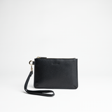 Mini busta clutch in pelle martellata colore nero artigianale Aut Aut Studio – vista frontale