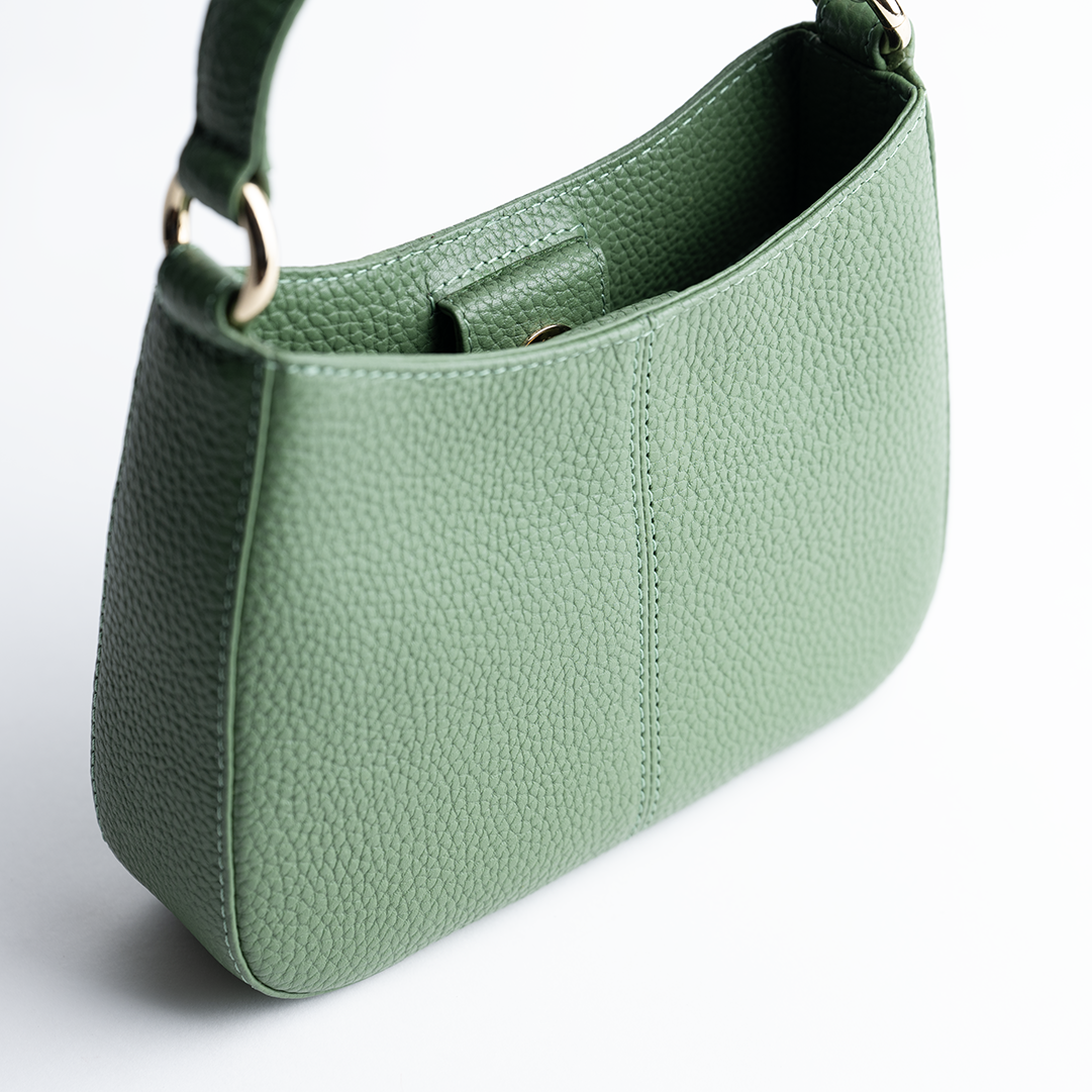 Borsa mini in pelle martellata colore verde salvia artigianale Aut Aut Studio – vista retro