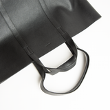 Borsa con doppio manico in pelle martellata colore nero artigianale Aut Aut Studio – vista dettaglio