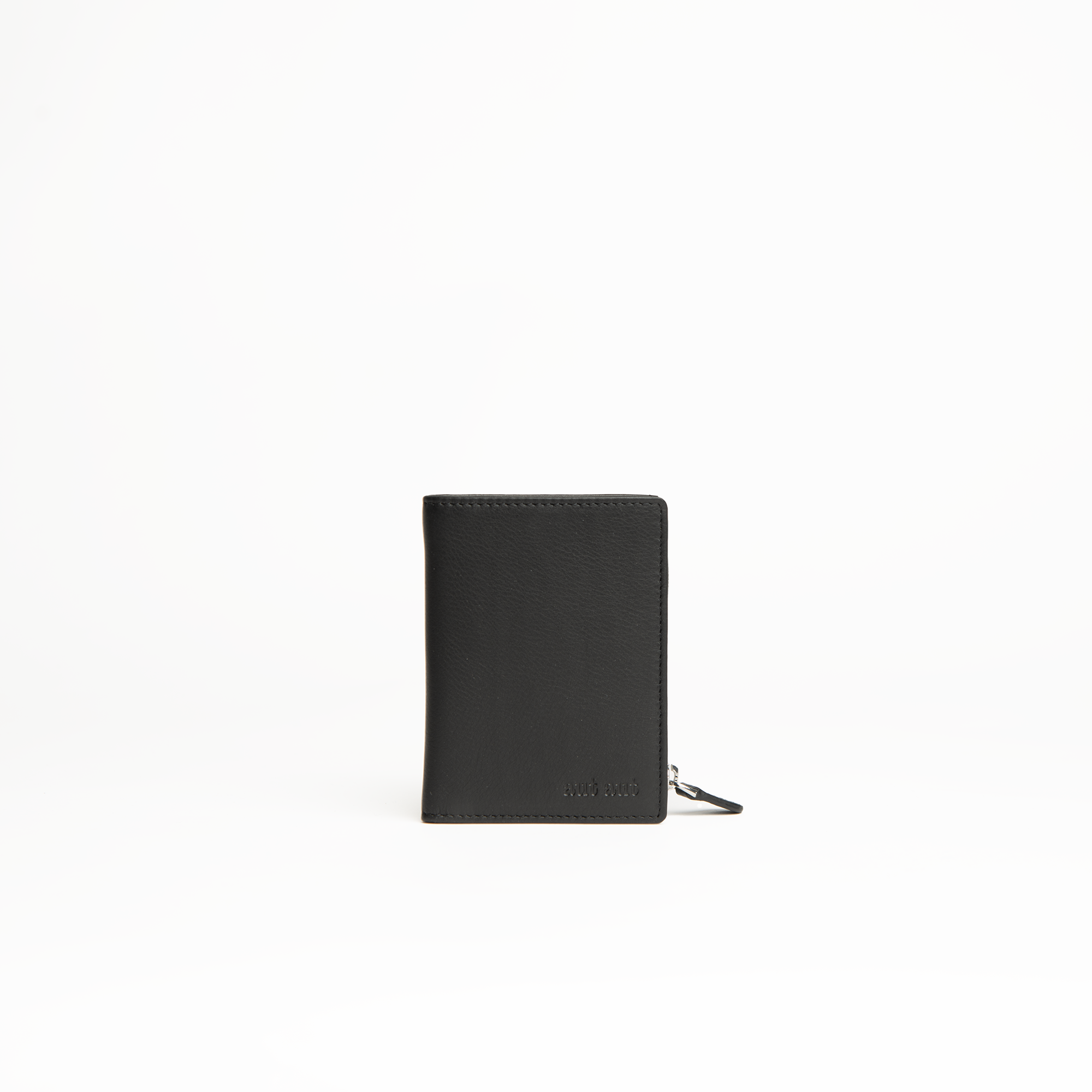 Tasconcino porta carte in pelle liscia colore nero Aut Aut Studio – vista frontale