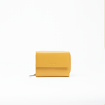 Portafoglio in pelle saffiano colore giallo senape artigianale donna protezione RFID Aut Aut Studio – vista frontale