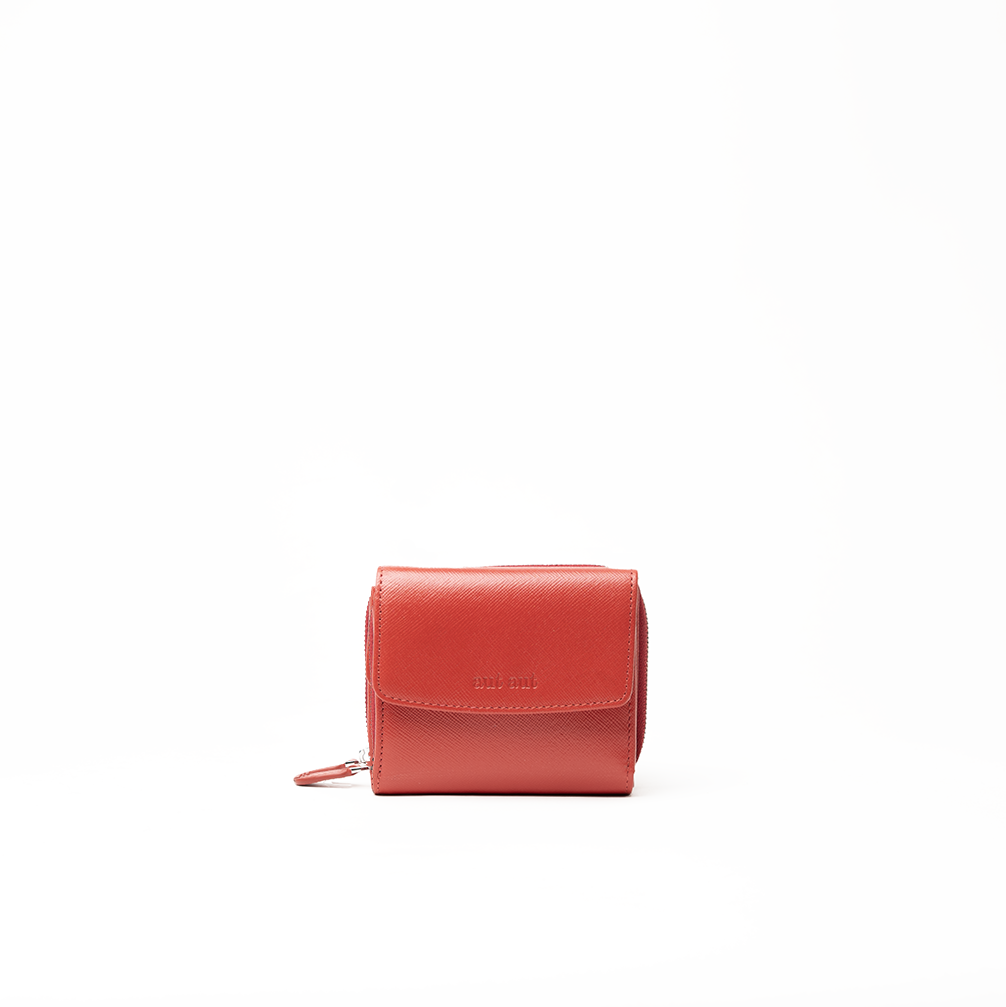 Portafoglio in pelle saffiano colore rosso artigianale donna protezione RFID Aut Aut Studio – vista frontale