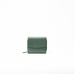 Portafoglio in pelle saffiano colore verde bosco artigianale donna protezione RFID Aut Aut Studio – vista frontale