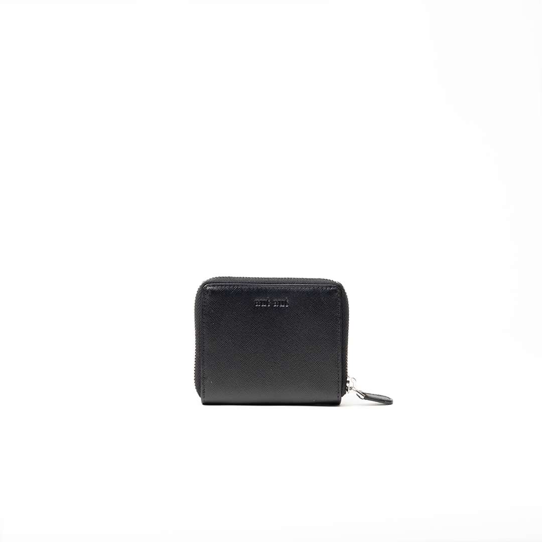 Portafoglio mini in pelle saffiano colore nero artigianale donna protezione RFID Aut Aut Studio – vista frontale