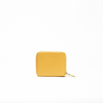 Portafoglio mini in pelle saffiano colore giallo senape artigianale donna protezione RFID Aut Aut Studio – vista frontale