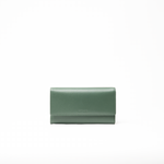 Portafoglio in pelle saffiano colore verde bosco artigianale donna protezione RFID Aut Aut Studio – vista frontale