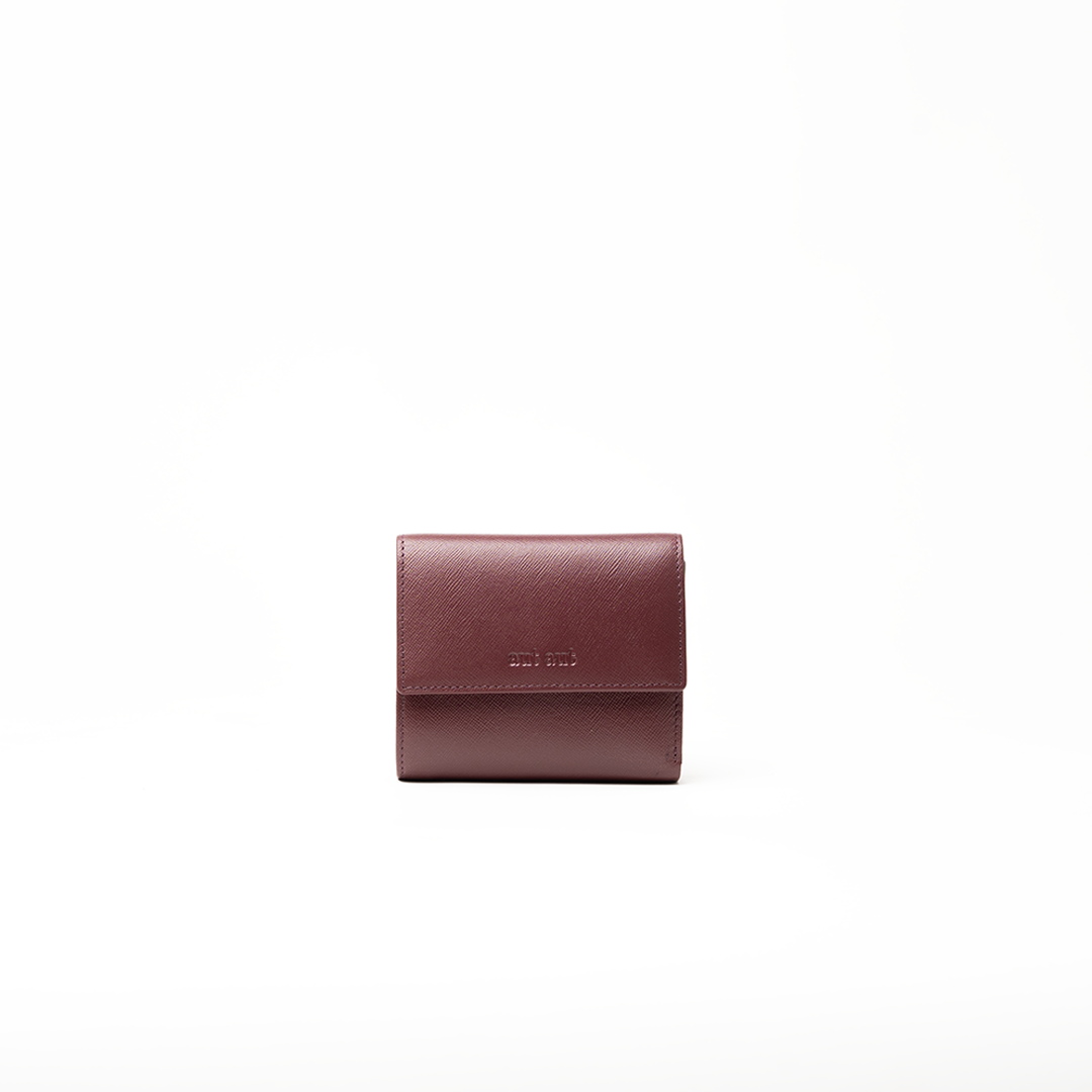 Portafoglio in pelle saffiano colore bordò artigianale donna protezione RFID Aut Aut Studio – vista frontale