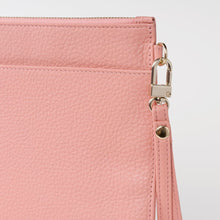 Load image into Gallery viewer, LEATHER WRISTLET POCHETTE