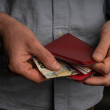 Portafoglio porta carte di credito in pelle liscia rossa con zip CARGO #2002 - AUT AUT