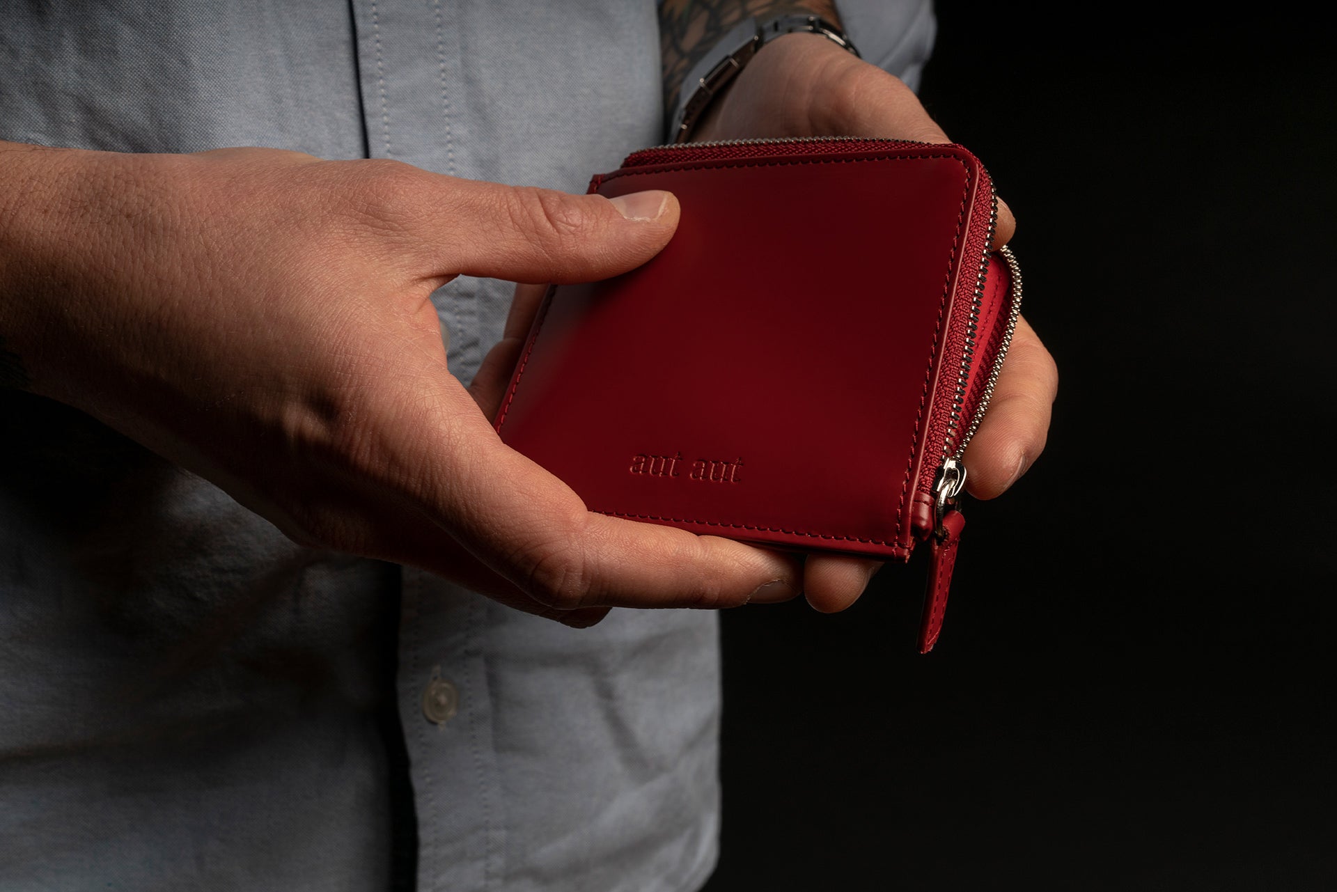 Portafoglio porta carte di credito in pelle liscia rossa con zip CARGO #2002 - AUT AUT